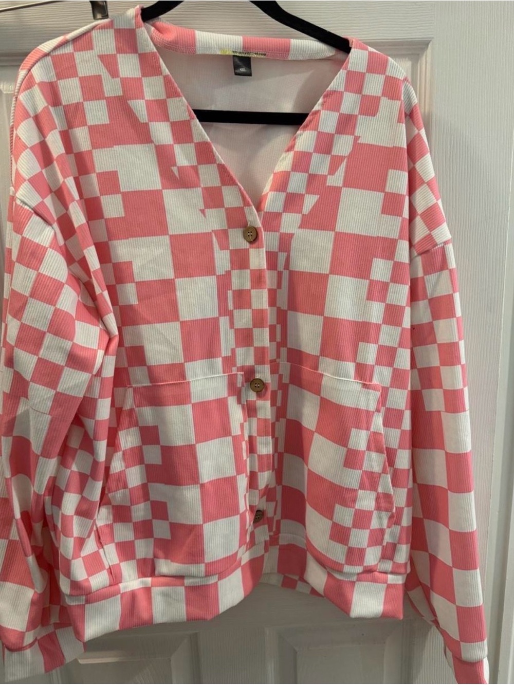 Women's Pink & White Checker Knit Cardigan